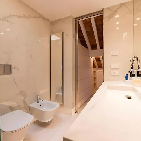 Apartment Luxury Rooftop Piazza Erbe *